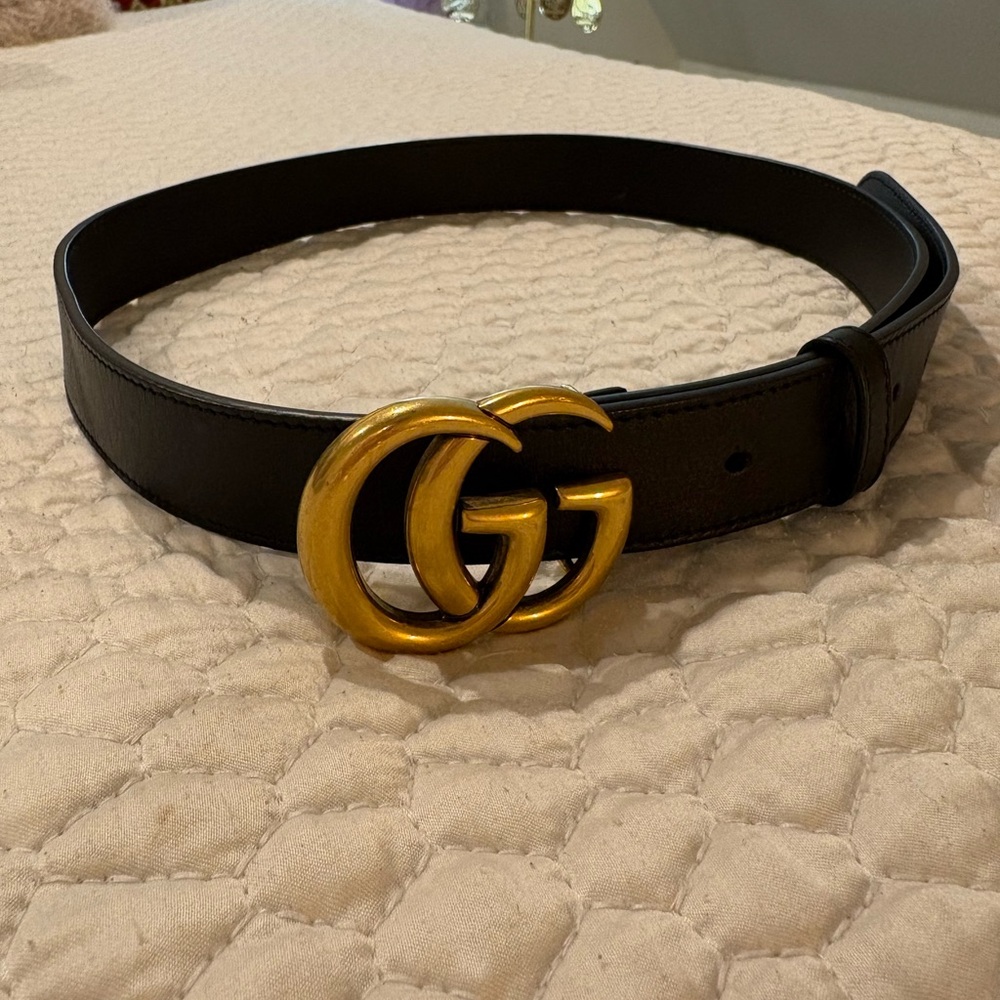 Gucci Black Belt with Gold GG Buckle